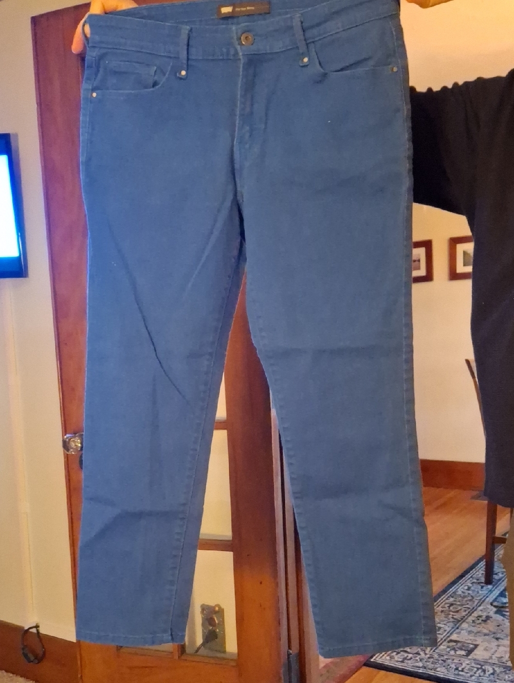 Blue Levi Mid rise skinny jeans - Picture 8 of 9